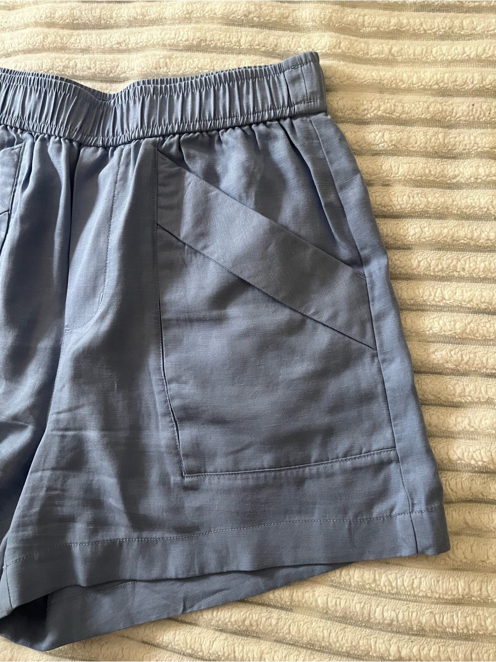 Vuori Blue Linen Blend Shorts - Picture 7 of 13